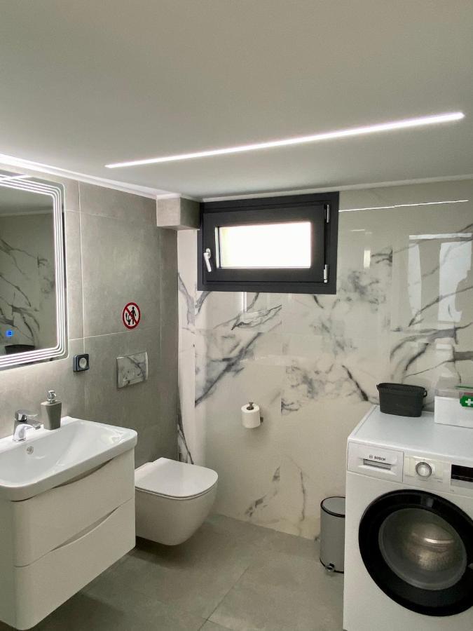 Hotel Alex Метони Экстерьер фото